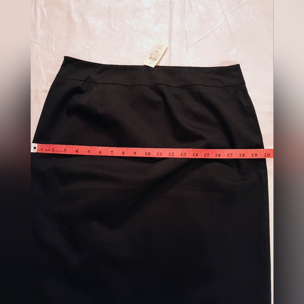 Ann Taylor Classic Navy Mini Skirt - Picture 7 of 9